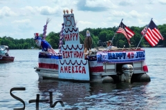 Boat-Parage-5th-Place-Greg-and-Jenny-Macie